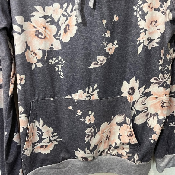 ANGASHION MARLED GRAY AND BLUSH PINK FLORAL LS SOFT STRETCHY HOODIE TOP - Picture 13 of 13